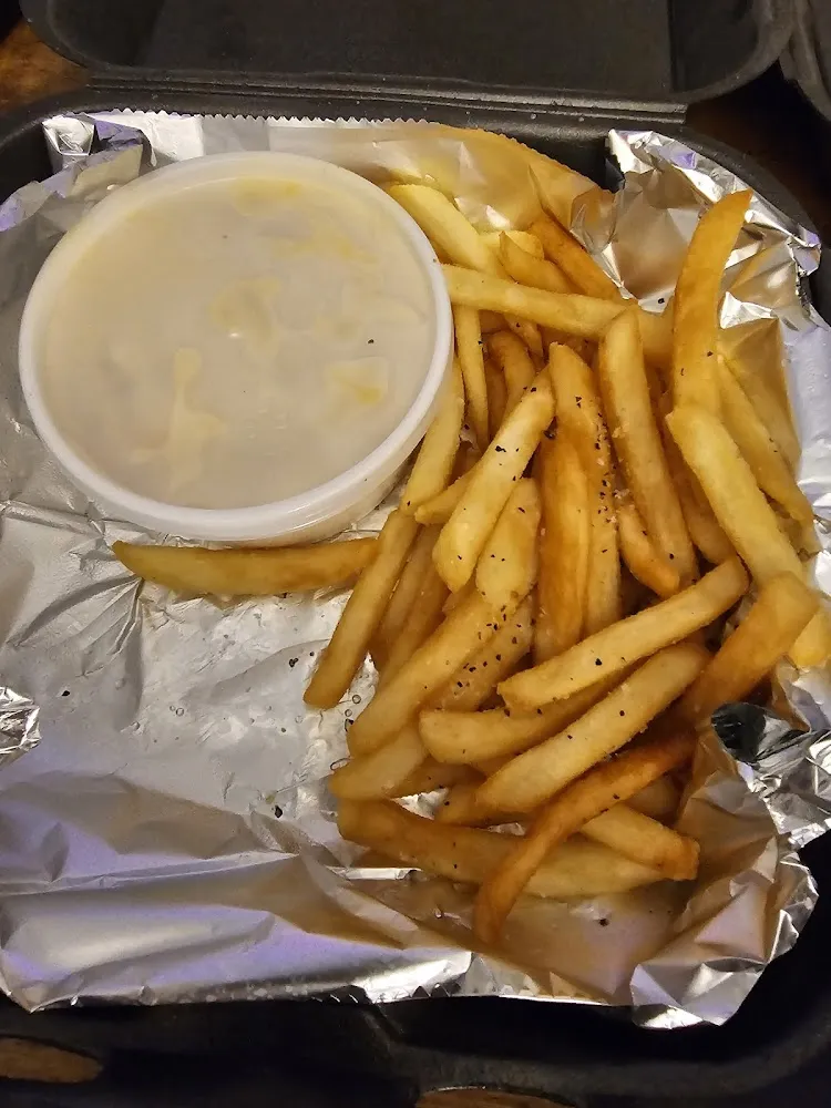 Mac N Cheese N Fries